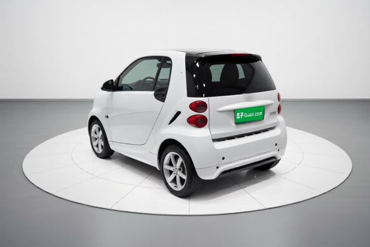 Used smart fortwo 2013 1.0T Hardtop Passion Edition Rear Left 45 Deg
