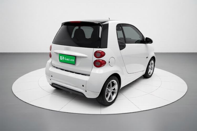 Used smart fortwo 2013 1.0T Hardtop Passion Edition Rear Right 45 Deg