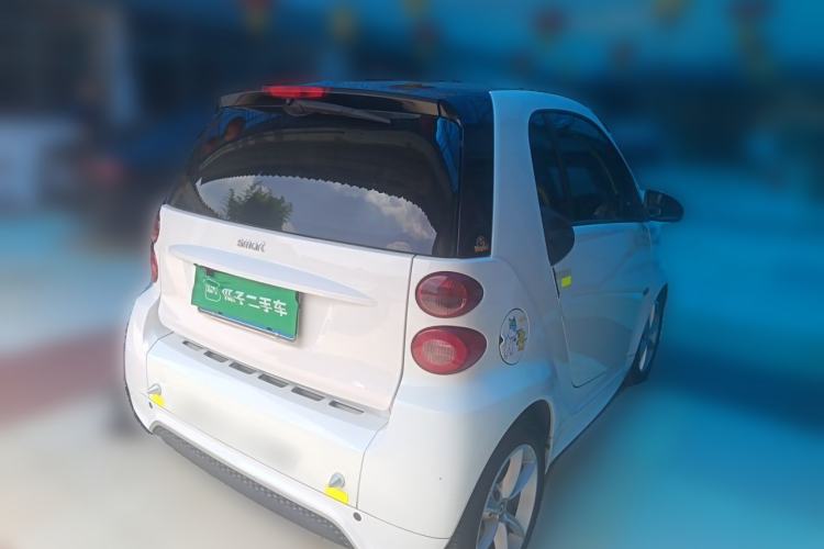 Used smart fortwo 2013 1.0T Hardtop Passion Edition Rear Right 45 Deg