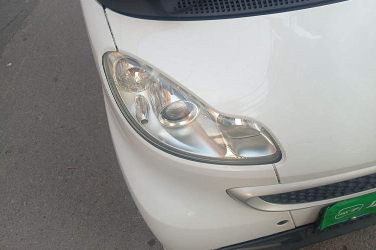 Used smart fortwo 2013 1.0T Convertible Passion Edition Right Front Headlight