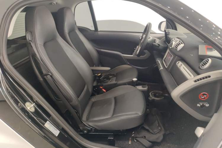 Used smart fortwo 2013 1.0T Hardtop Passion Edition Right Rear Seat