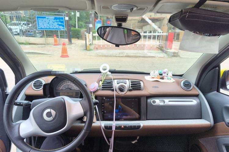 Used smart fortwo 2013 1.0 MHD New Year Special Edition Steering Wheel