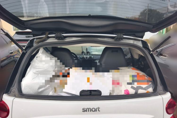 Used smart fortwo 2013 1.0T Hardtop Passion Edition Trunk