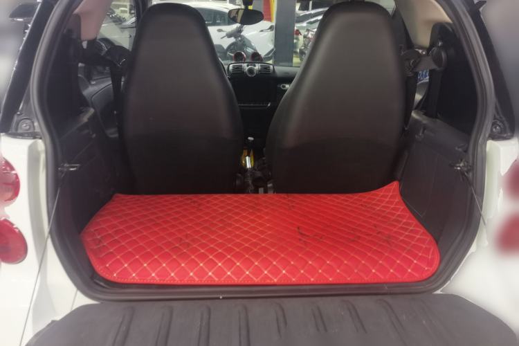 Used smart fortwo 2013 1.0 MHD Hardtop Chocolate Special Edition Trunk