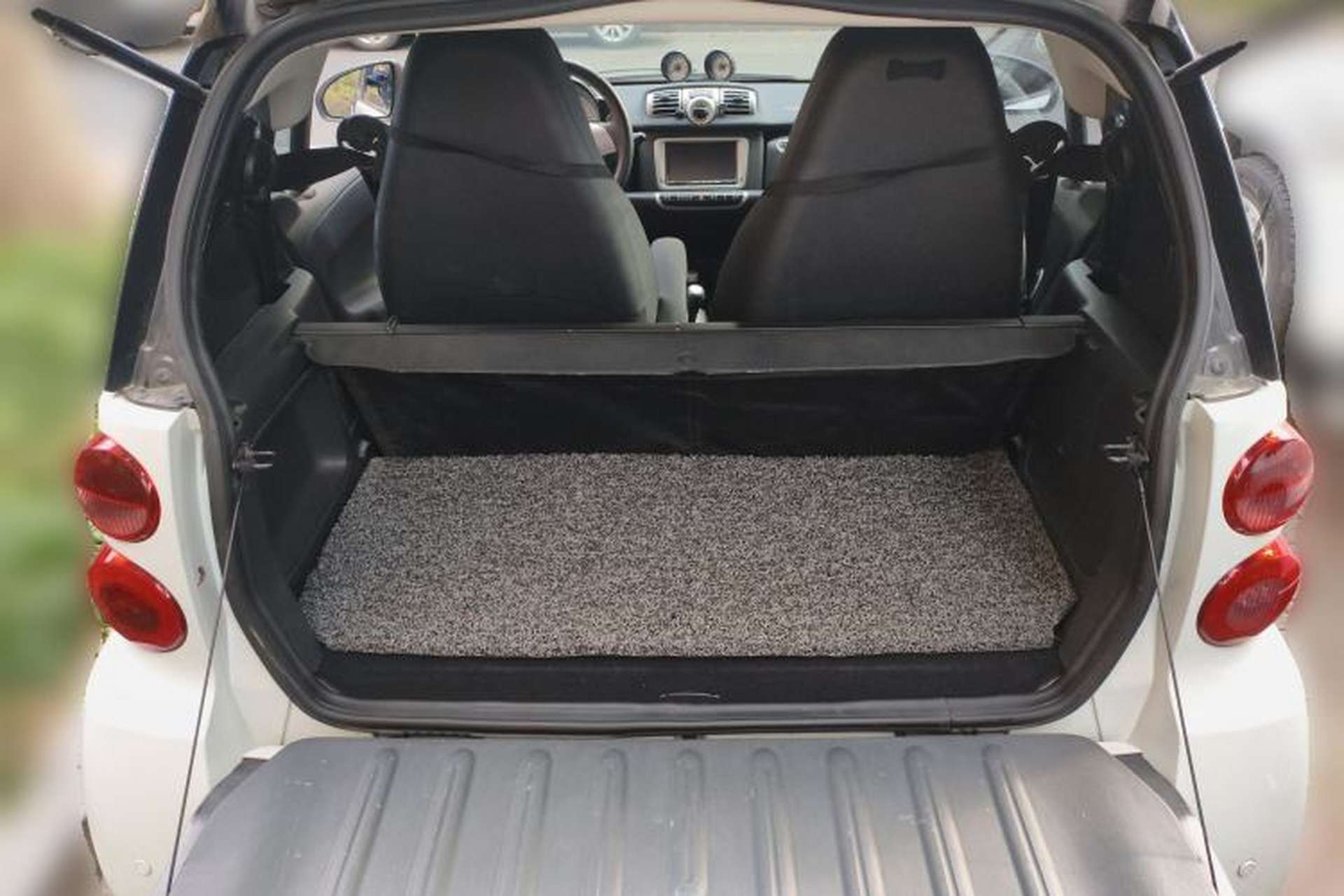Used smart fortwo 2013 1.0T Hardtop Passion Edition Trunk