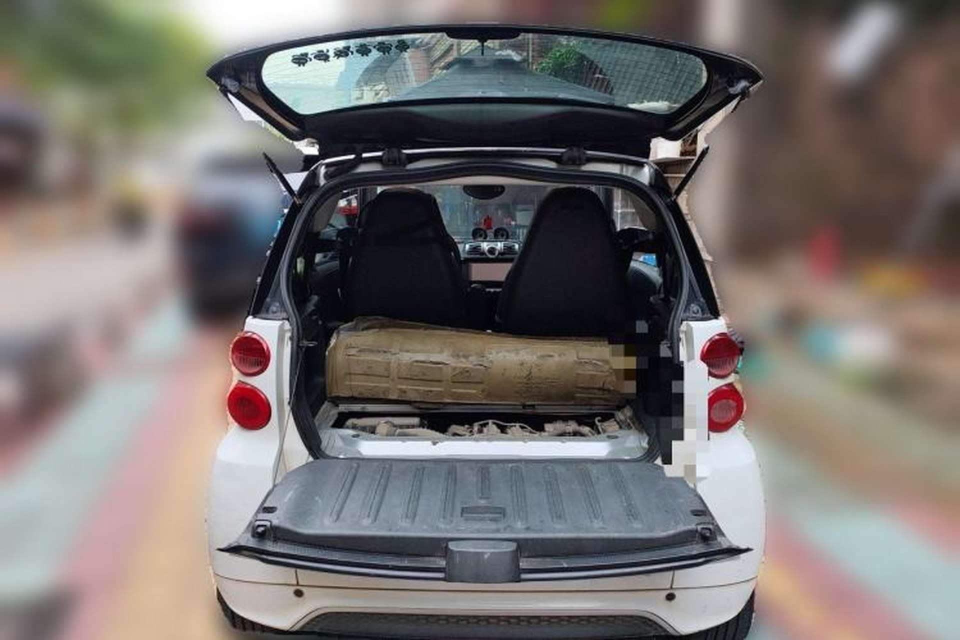 Used smart fortwo 2013 1.0T Hardtop Passion Edition Trunk