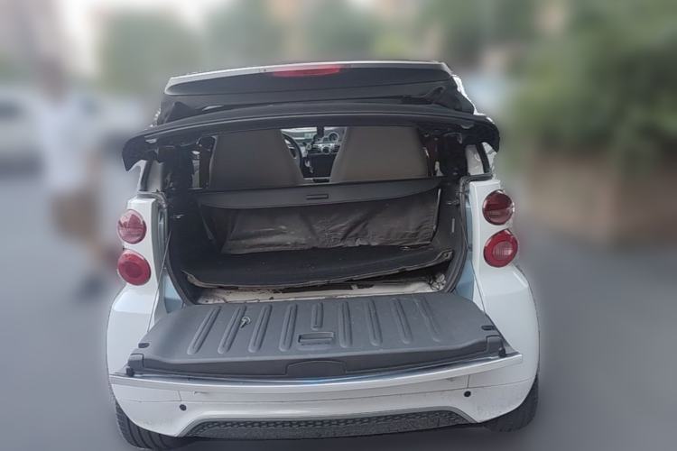 Used smart fortwo 2013 1.0T Convertible Passion Edition Trunk