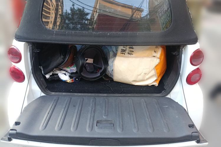 Used smart fortwo 2013 1.0T Convertible Passion Edition Trunk