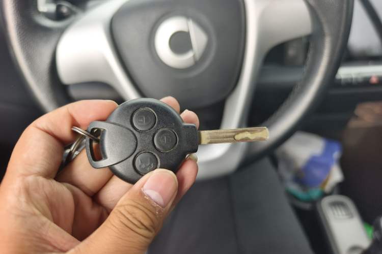 Used smart fortwo 2013 1.0T Hardtop Passion Edition Vehicle Key