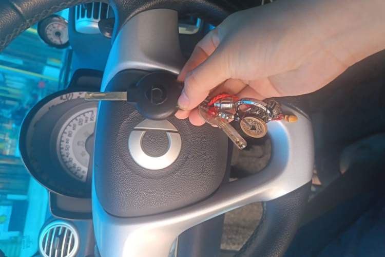Used smart fortwo 2013 1.0T Hardtop Passion Edition Vehicle Key