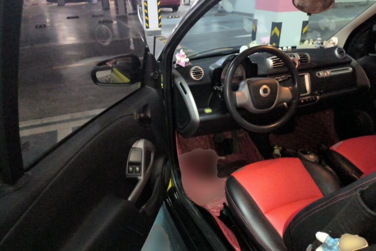 Used smart fortwo 2013 1.0 MHD New Year Special Edition Driver Seat