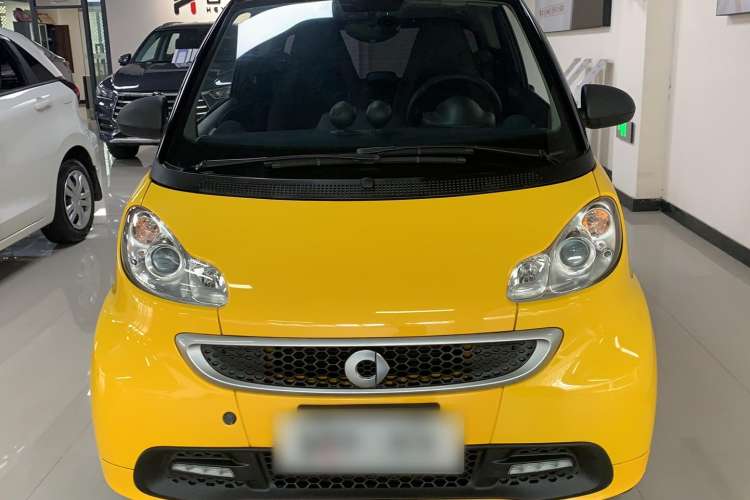 Used smart fortwo 2013 1.0T Hardtop Passion Edition Exterior 1