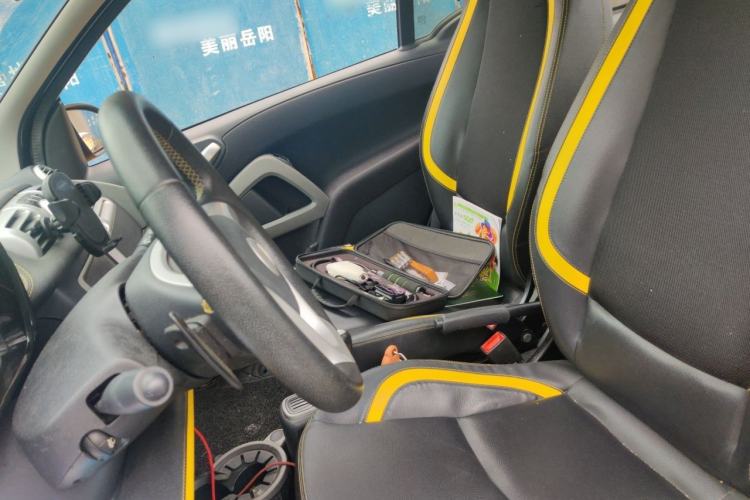 Used smart fortwo 2013 1.0T Hardtop City Ranger Special Edition Left Front Seat