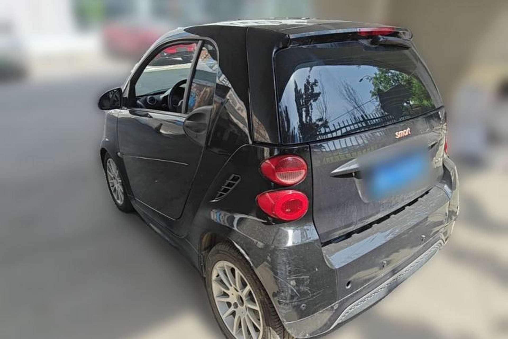 Used smart fortwo 2014 1.0 MHD Hardtop New Year Special Edition Rear Left 45 Deg
