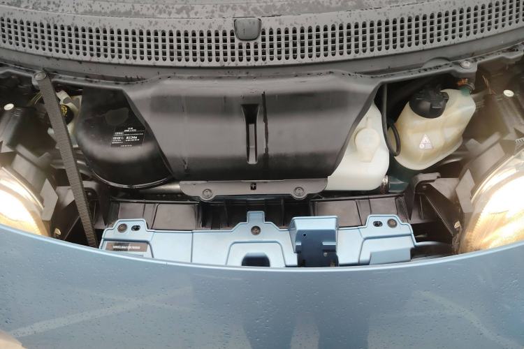 Used smart fortwo 2014 1.0 MHD Hardtop City Lightwave Passion Edition Engine Bay