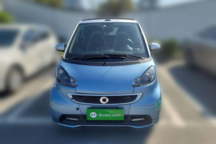 Used smart fortwo 2014 1.0 MHD Convertible City Lightwave Passion Edition Front