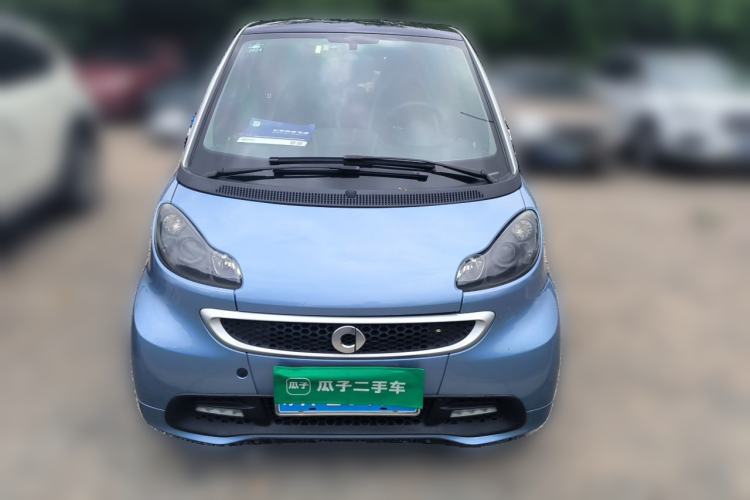 Used smart fortwo 2014 1.0 MHD Hardtop City Lightwave Passion Edition Front