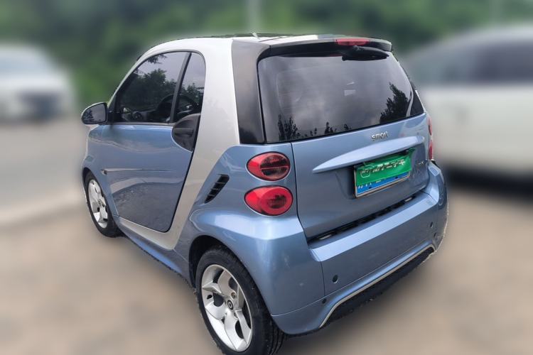 Used smart fortwo 2014 1.0 MHD Hardtop City Lightwave Passion Edition Rear Left 45 Deg