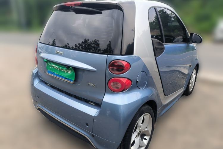 Used smart fortwo 2014 1.0 MHD Hardtop City Lightwave Passion Edition Rear Right 45 Deg