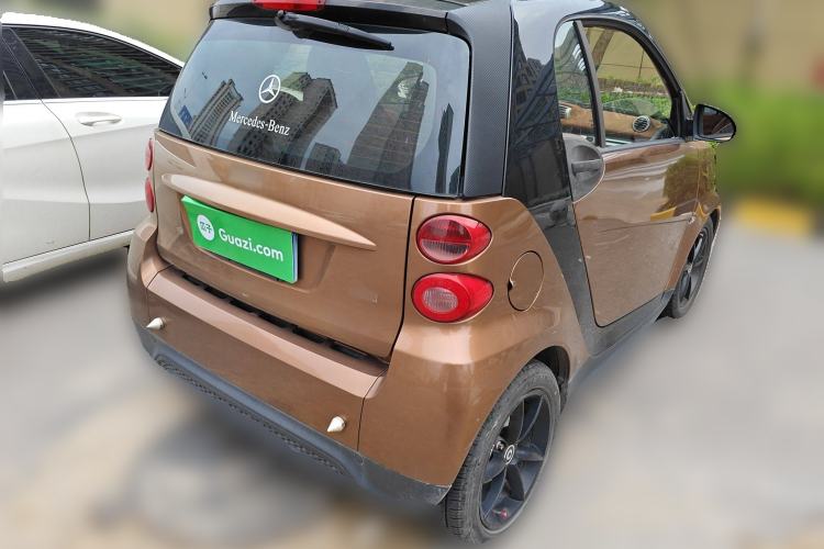 Used smart fortwo 2014 1.0 MHD Hardtop New Year Special Edition Exterior 5