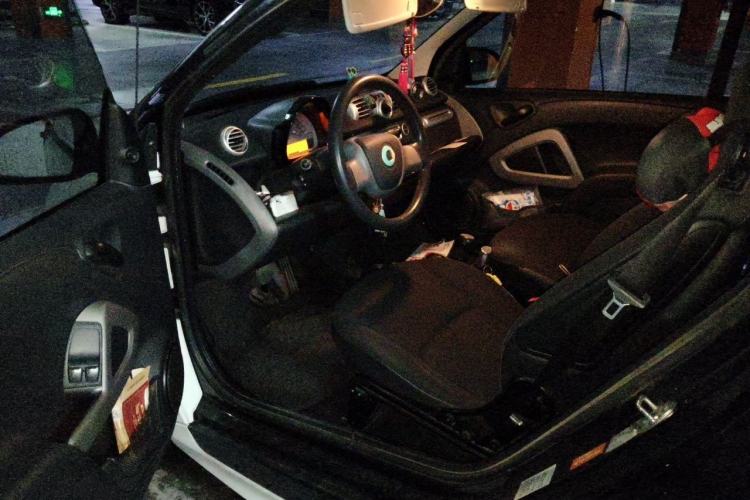 Used smart fortwo 2014 1.0 MHD Hardtop New Year Special Edition Driver Seat