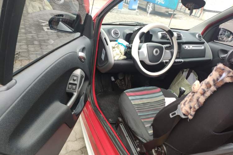 Used smart fortwo 2014 1.0 MHD Hardtop BoConcept Special Edition Driver Seat