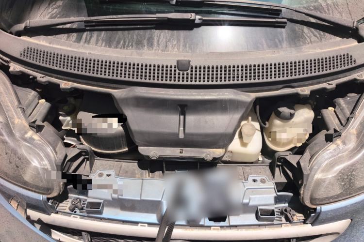 Used smart fortwo 2014 1.0 MHD Hardtop City Lightwave Passion Edition Engine Bay