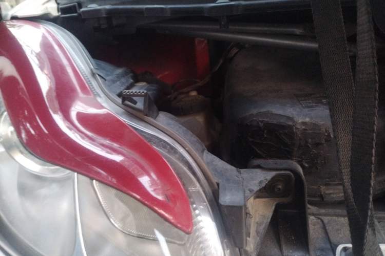Used smart fortwo 2014 1.0 MHD Hardtop New Year Special Edition Engine Bay Right