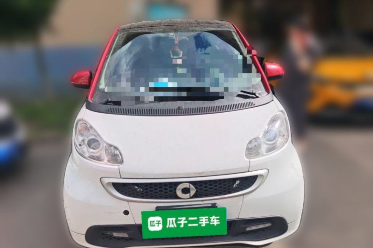 Used smart fortwo 2014 1.0 MHD Hardtop City Lightwave Passion Edition Front