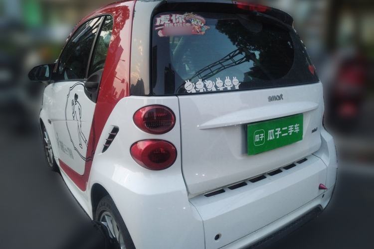 Used smart fortwo 2014 1.0 MHD Hardtop New Year Special Edition Rear Left 45 Deg