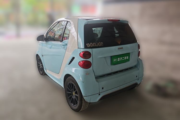Used smart fortwo 2014 1.0 MHD Hardtop New Year Special Edition Rear Left 45 Deg