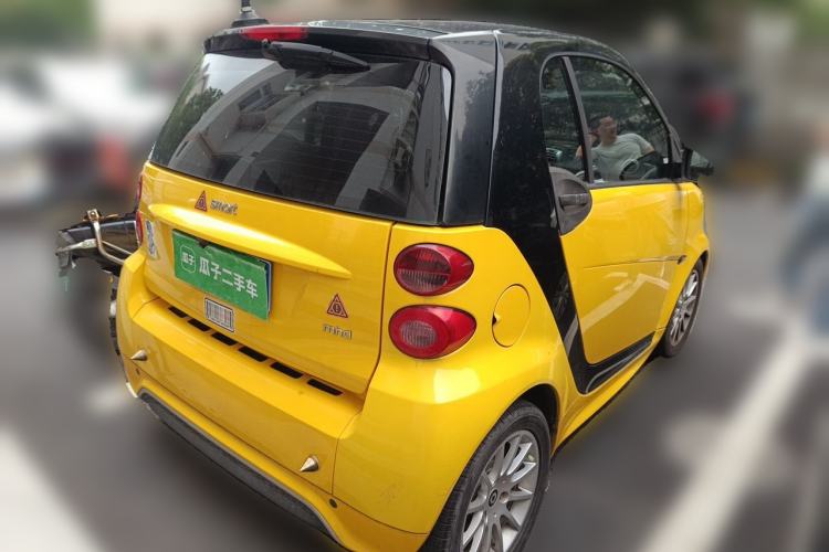 Used smart fortwo 2014 1.0 MHD Hardtop New Year Special Edition Rear Right 45 Deg
