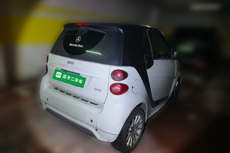 Used smart fortwo 2014 1.0 MHD Hardtop New Year Special Edition Rear Right 45 Deg