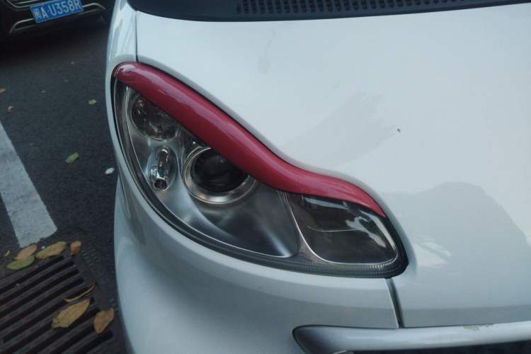 Used smart fortwo 2014 1.0 MHD Hardtop New Year Special Edition Right Front Headlight