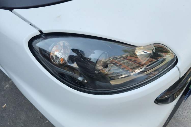 Used smart fortwo 2014 1.0T Hardtop City Lightwave Passion Edition Right Front Headlight