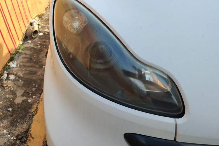 Used smart fortwo 2014 1.0 MHD Hardtop New Year Special Edition Right Front Headlight