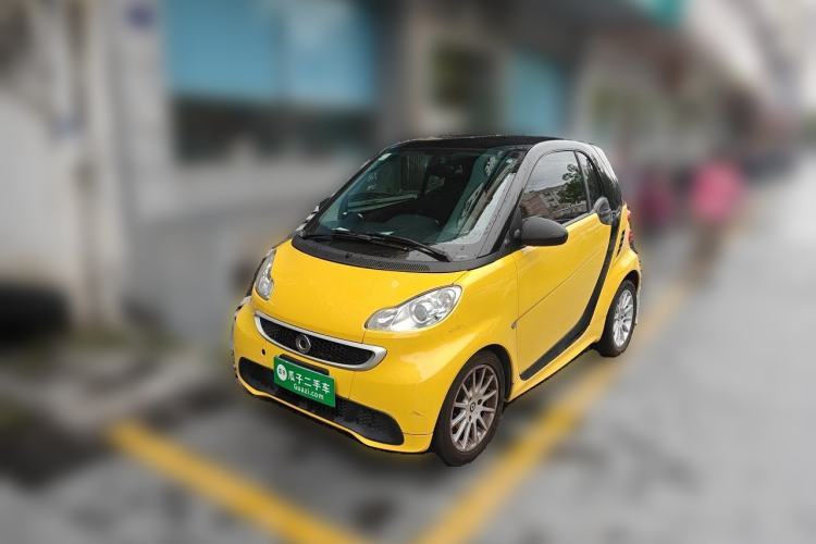 Gebrauchter smart fortwo 2014 1.0 MHD Hardtop New Year Special Edition Guazi used car, China used car export, Used car for sale, Used cars, Cheapest cars for sale