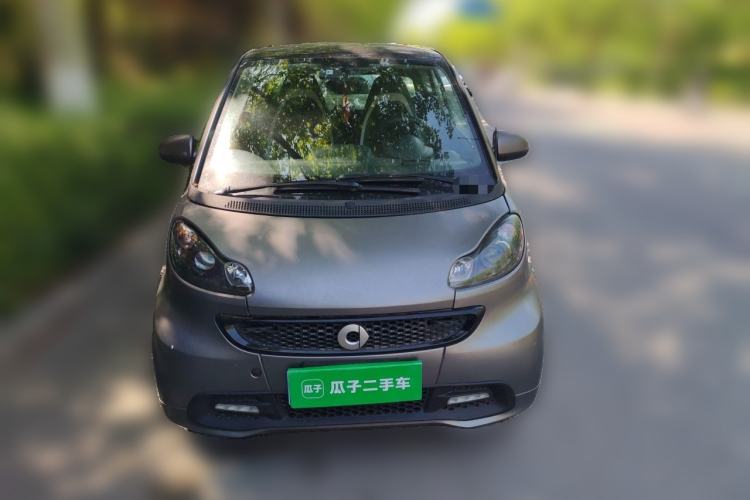 Used smart fortwo 2014 1.0 MHD Hardtop City Lightwave Passion Edition Front