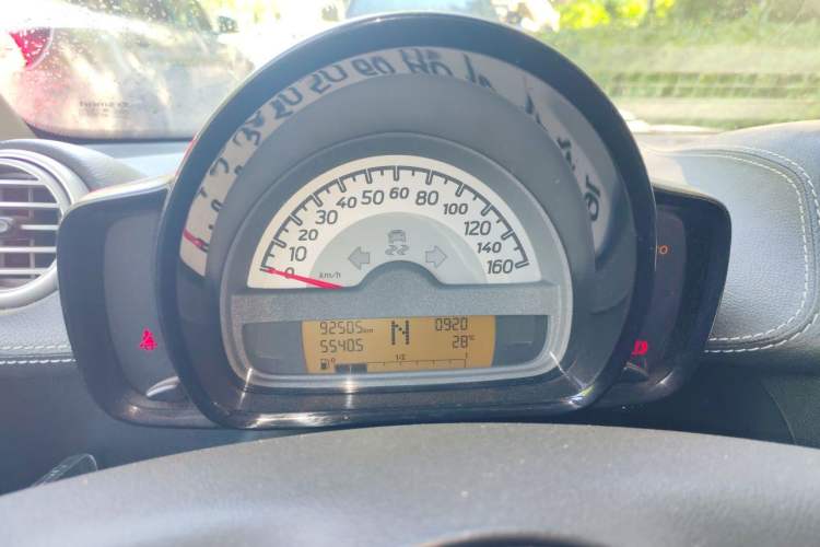 Used smart fortwo 2014 1.0 MHD Hardtop City Lightwave Passion Edition Instrument Cluster