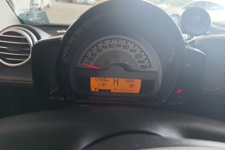 Used smart fortwo 2014 1.0 MHD Hardtop City Lightwave Passion Edition Instrument Cluster