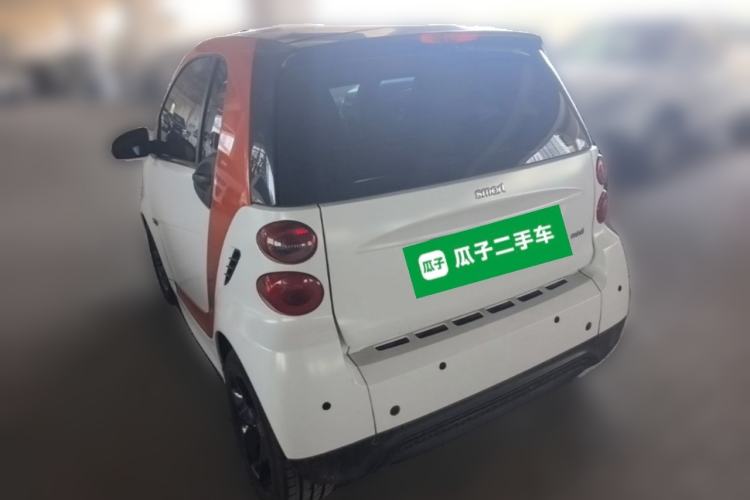 Used smart fortwo 2014 1.0 MHD Hardtop City Lightwave Passion Edition Rear Left 45 Deg
