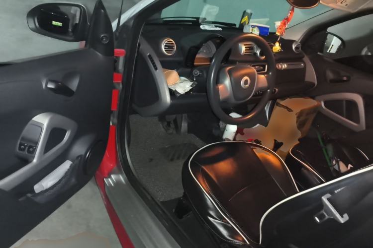 Used smart fortwo 2014 1.0 MHD Hardtop BoConcept Special Edition Driver Seat