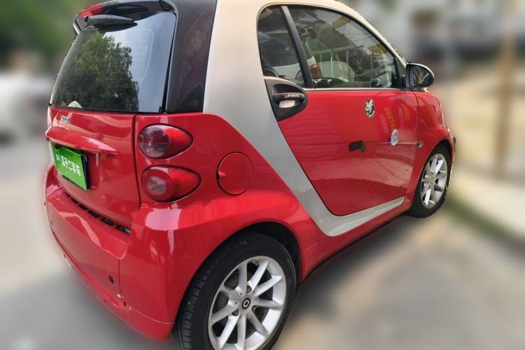 Used smart fortwo 2014 1.0 MHD Hardtop New Year Special Edition Rear Right 45 Deg