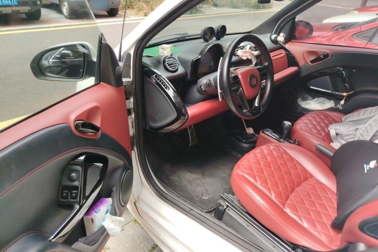 Used smart fortwo 2014 1.0T Hardtop City Lightwave Passion Edition Driver Seat