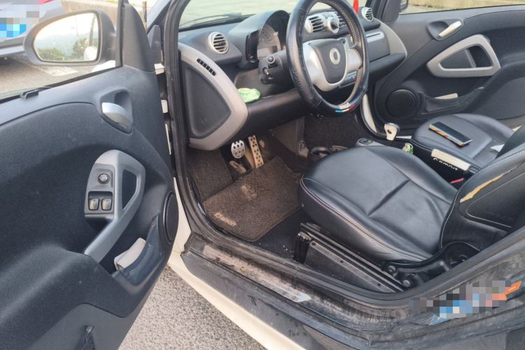 Used smart fortwo 2014 1.0 MHD Hardtop BoConcept Special Edition Driver Seat