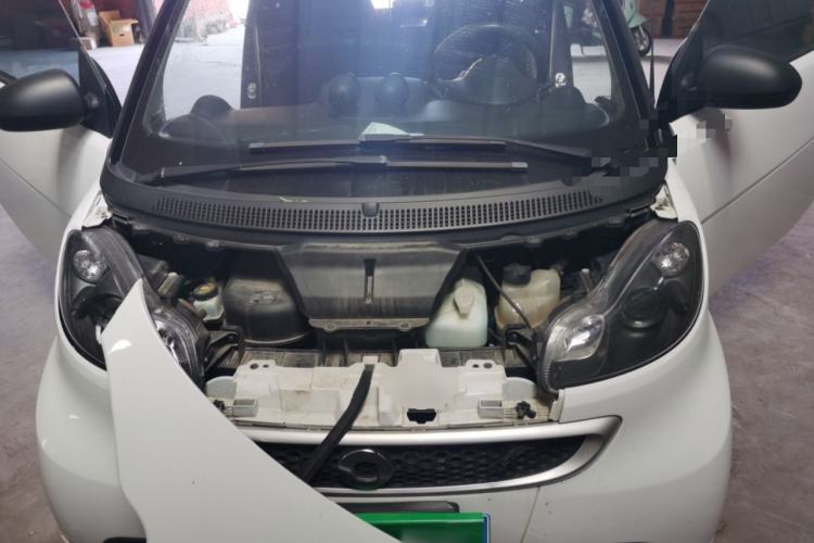 Used smart fortwo 2014 1.0T Hardtop BoConcept Special Edition Engine Bay