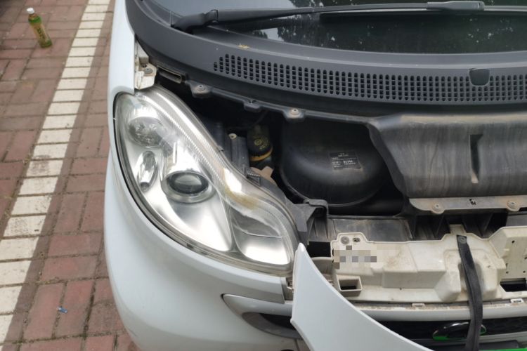 Used smart fortwo 2014 1.0 MHD Hardtop BoConcept Special Edition Engine Bay Right