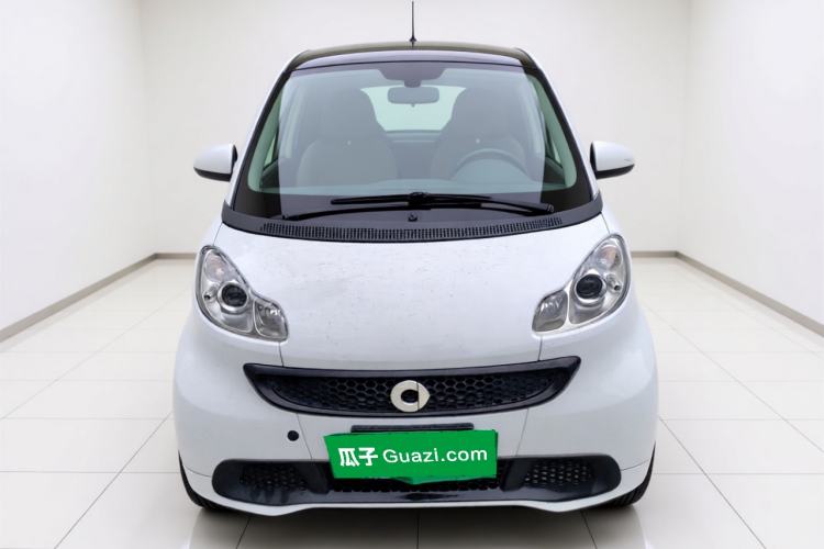 Used smart fortwo 2014 1.0 MHD Hardtop City Lightwave Passion Edition Exterior 1