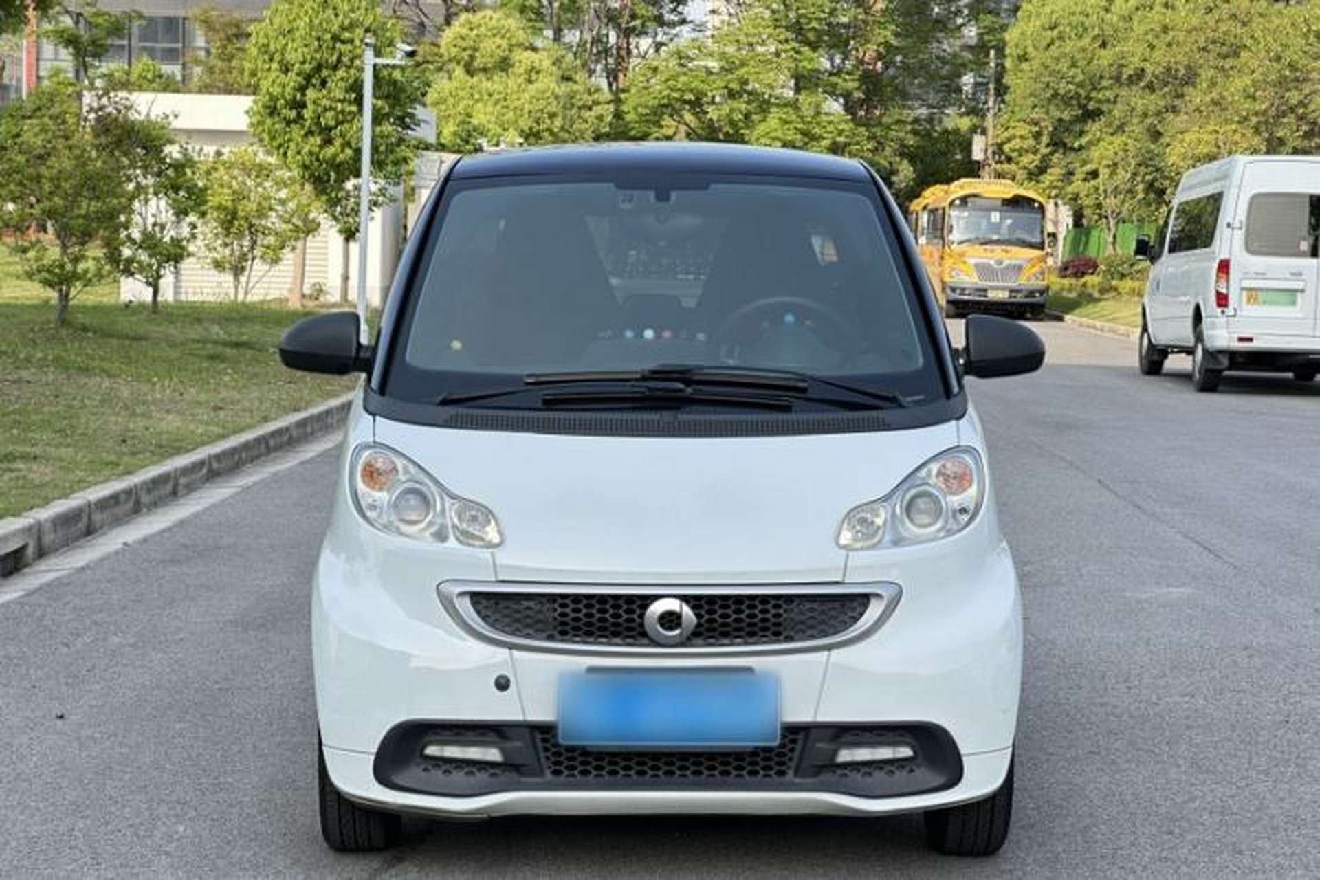 Used smart fortwo 2014 1.0 MHD Midnight Purple Limited Edition Exterior 5