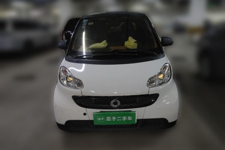 Used smart fortwo 2014 1.0 MHD Hardtop New Year Special Edition Front